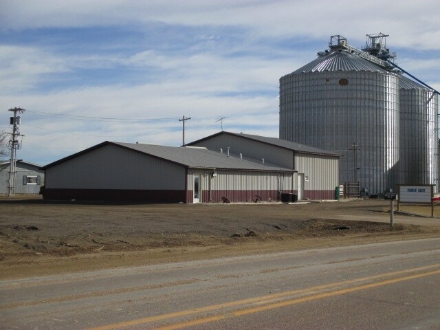 1106 16th Ave, Franklin, NE for sale - Primary Photo - Image 1 of 1