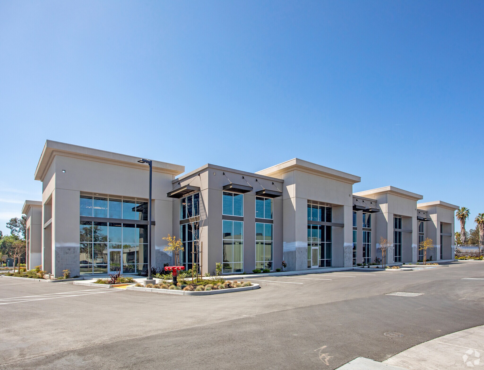 2040 Commerce Ave, Concord, CA for sale Primary Photo- Image 1 of 1