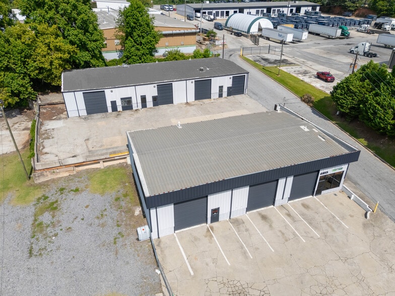 4851 Highway 85, Forest Park, GA for lease - Building Photo - Image 1 of 3