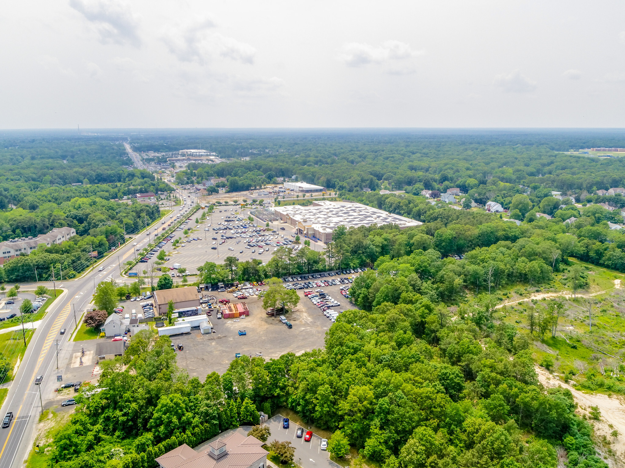 Retail in Lanoka Harbor, NJ for sale Primary Photo- Image 1 of 1