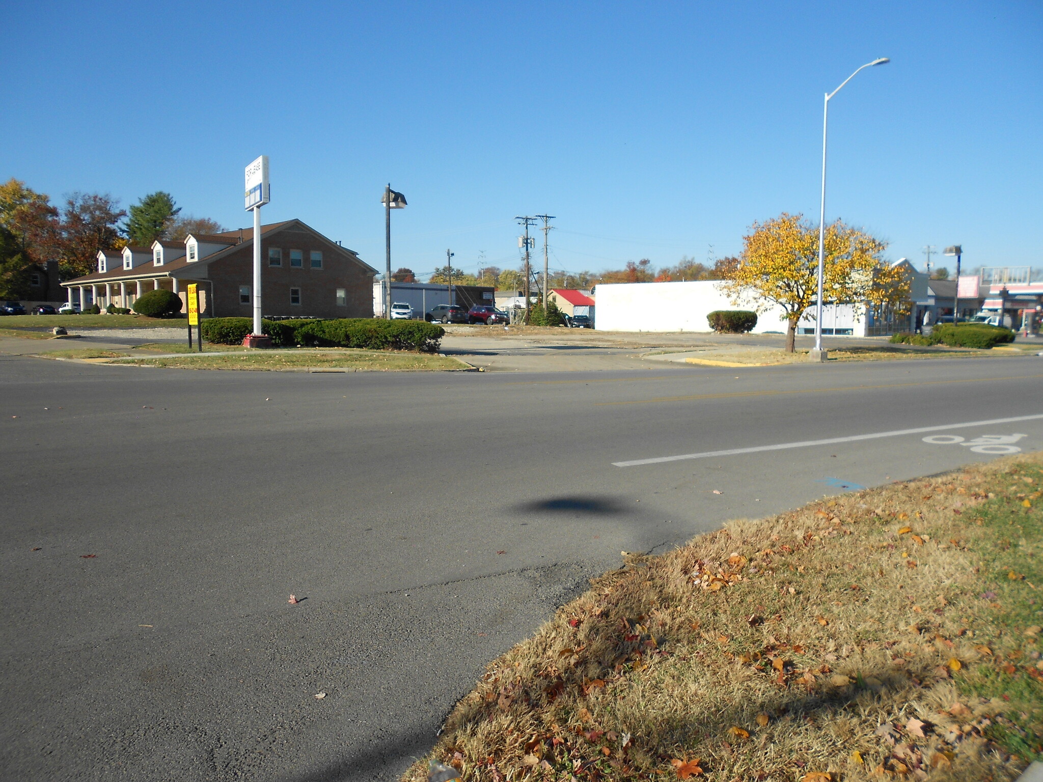 216 Southland Dr, Lexington, KY for sale Building Photo- Image 1 of 23