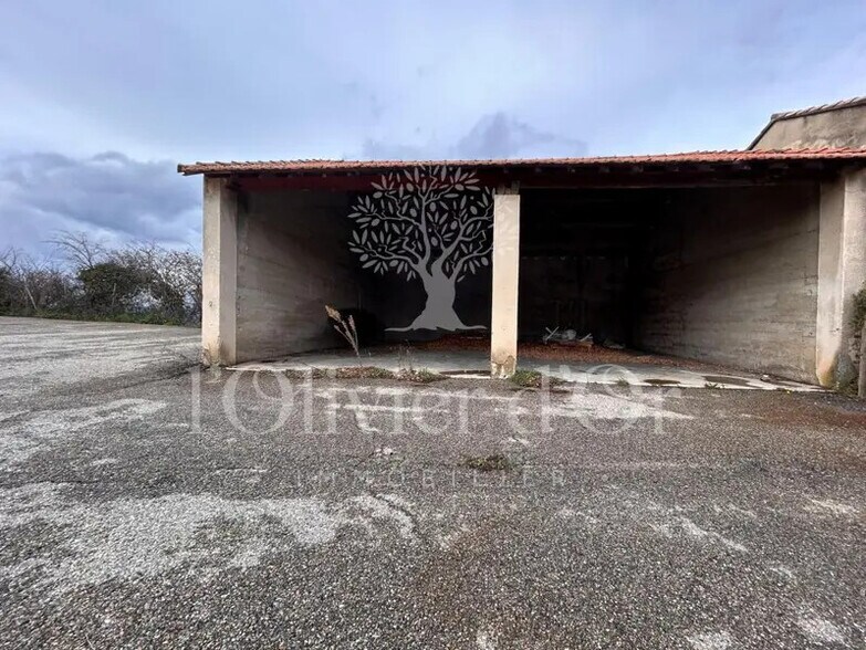 Industrial in Tulette for sale - Building Photo - Image 2 of 3
