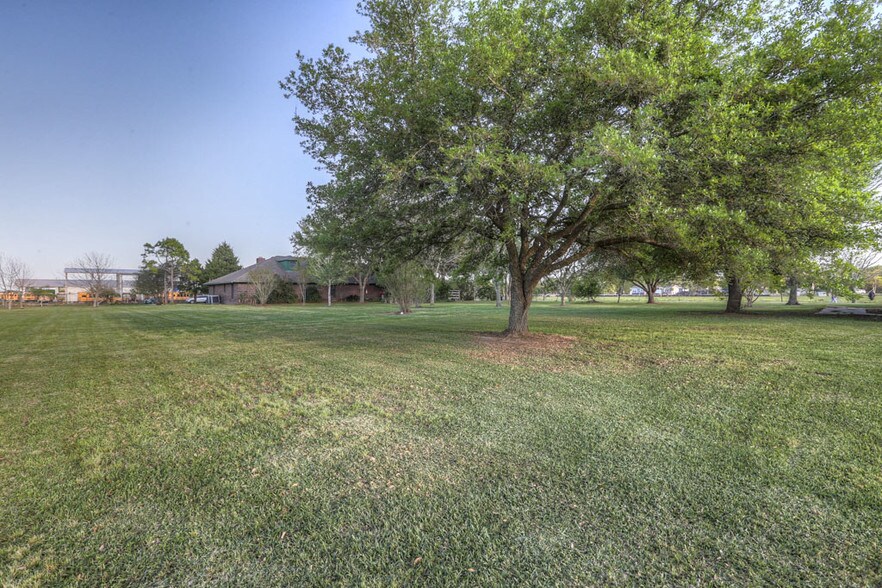 7409 Bailey Rd, Pearland, TX for sale - Building Photo - Image 1 of 1