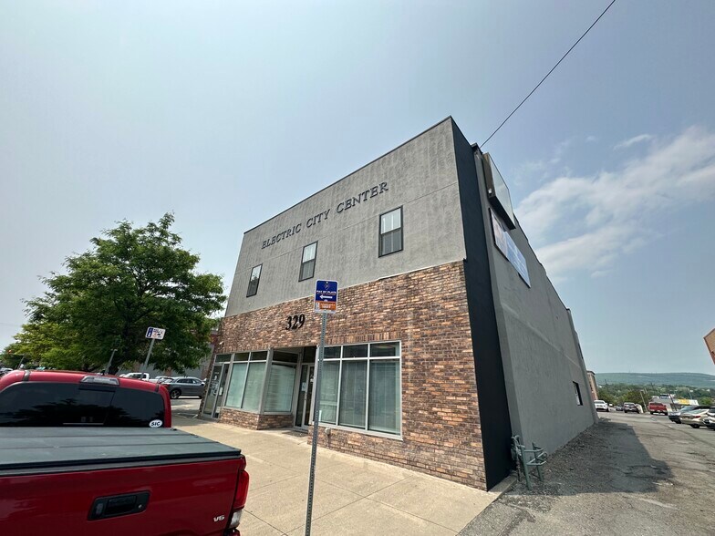 329 Penn Ave, Scranton, PA for sale - Building Photo - Image 2 of 11