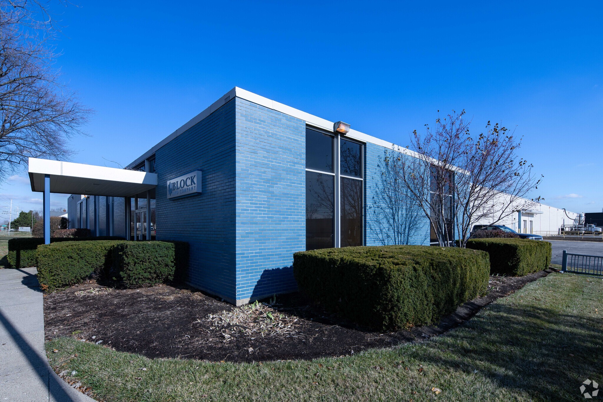 1111 S Wheeling Rd, Wheeling, IL 60090 Block & Co