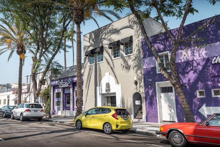 734-736 N Highland Ave, Los Angeles, CA for sale - Building Photo - Image 3 of 27