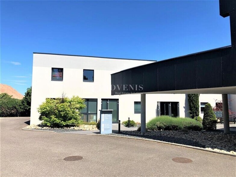 Office in Entzheim for sale - Building Photo - Image 2 of 9