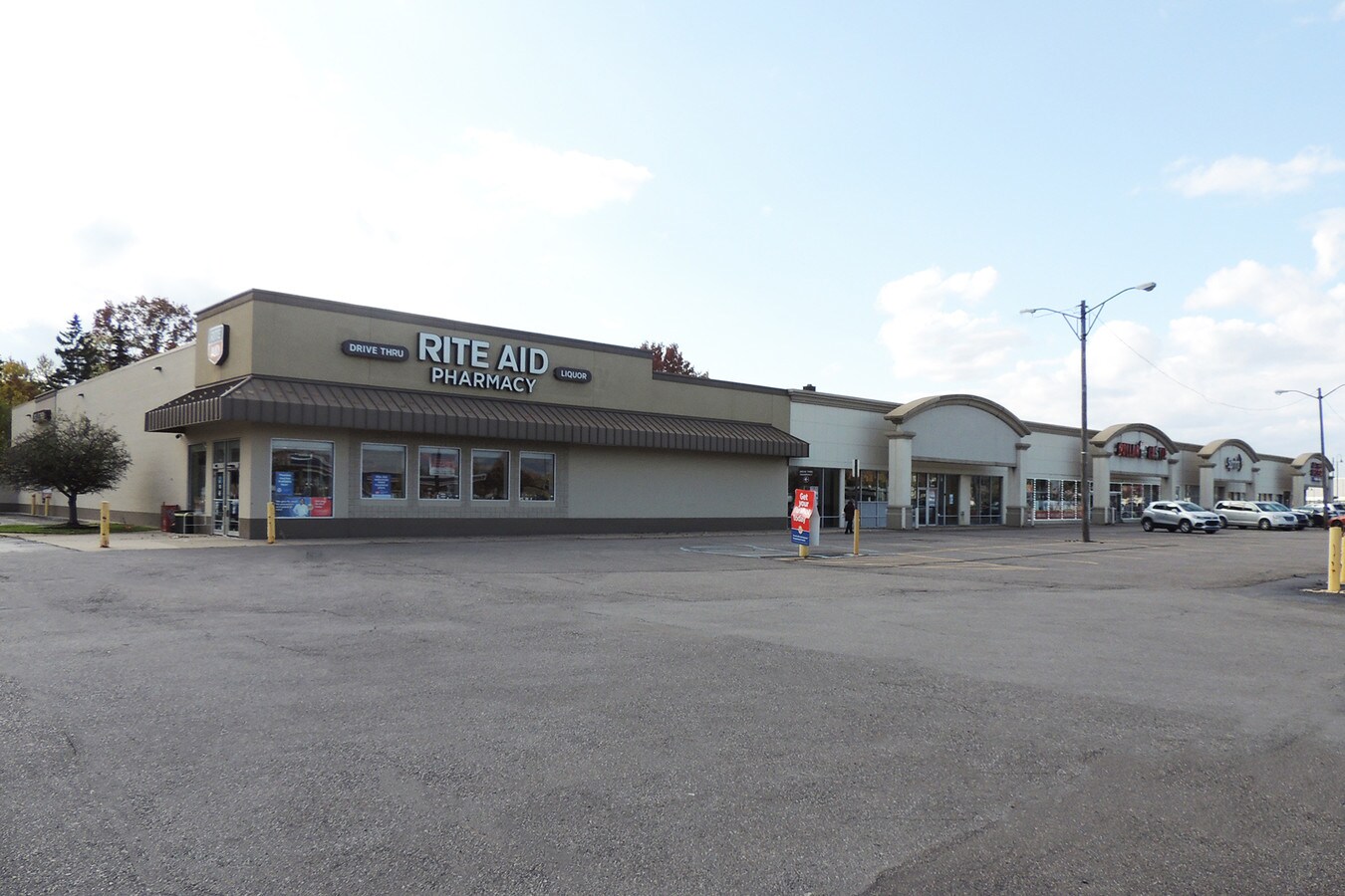 1541115491 Southfield Rd, Allen Park, MI 48101