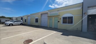 Wedgewood Business Center - Warehouse