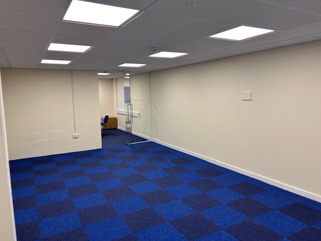 Majors Rd, Swindon, WIL SN6 8TZ - Unit 9 -  - Interior Photo - Image 1 of 5