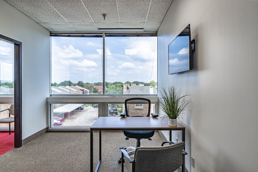 15150 Preston Rd, Dallas, TX for lease - Interior Photo - Image 3 of 35