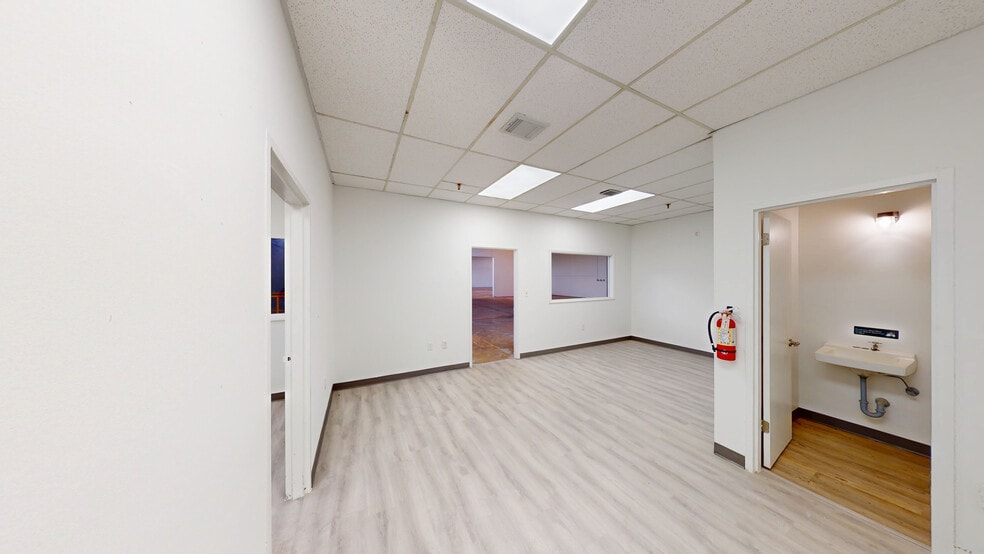 16511-16511 NW 8th Ave, Miami, FL for lease - Building Photo - Image 3 of 13