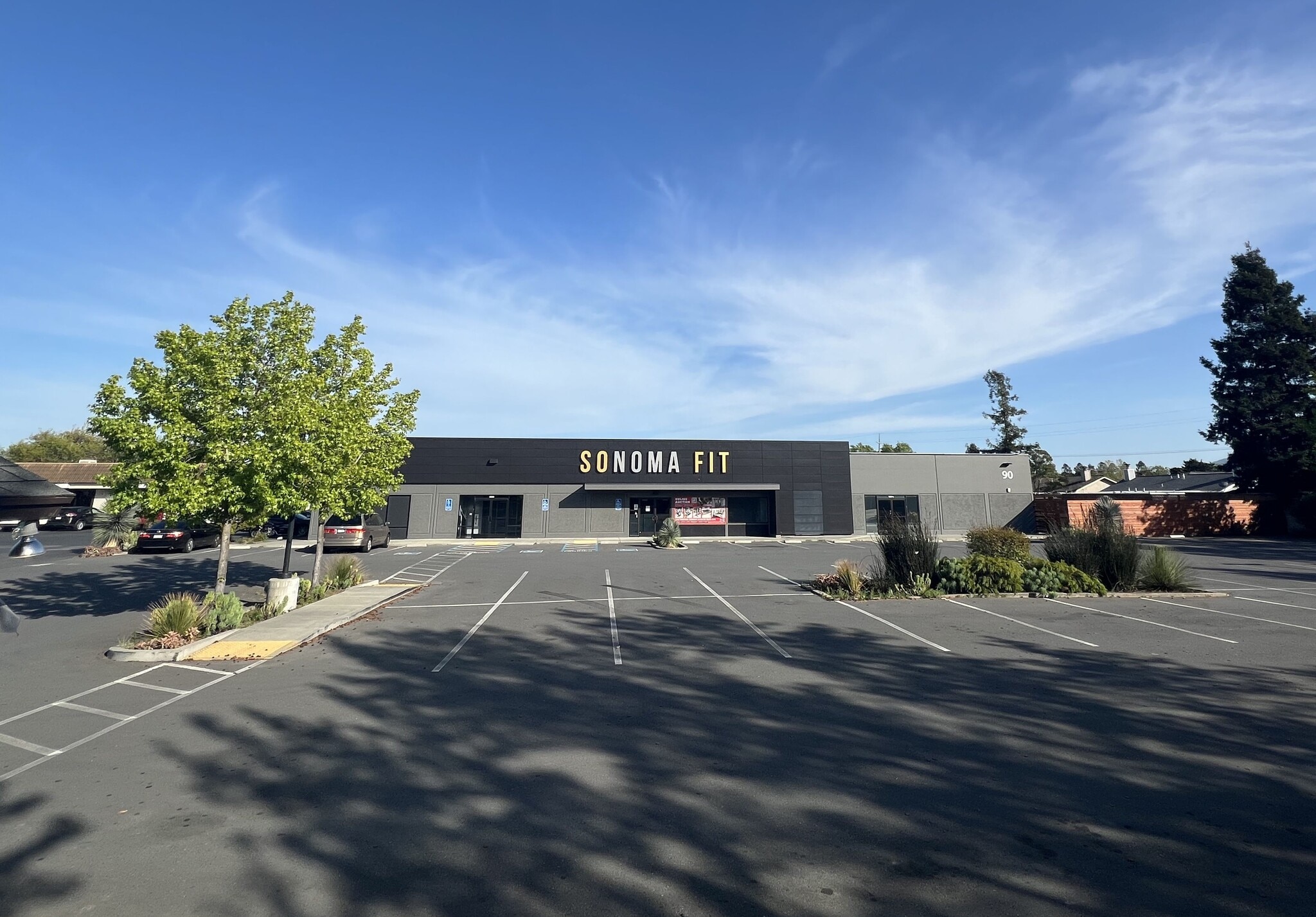 90 Casa Grande Rd, Petaluma, CA for lease Building Photo- Image 1 of 6