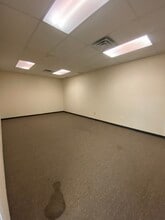 214 McIver St, Sanford, NC for lease Interior Photo- Image 2 of 5