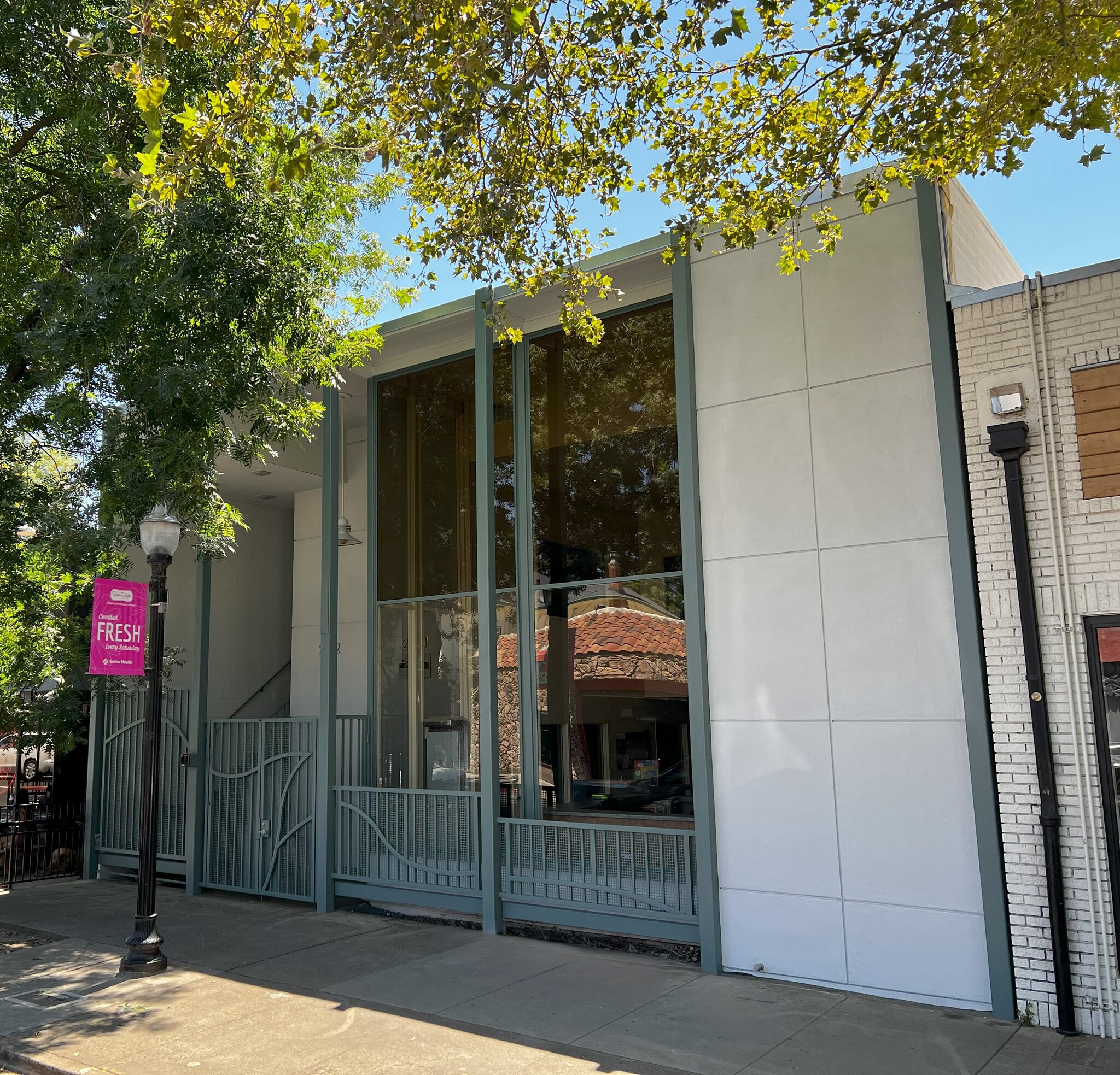 2320-2322 J St, Sacramento, CA for lease Building Photo- Image 1 of 9