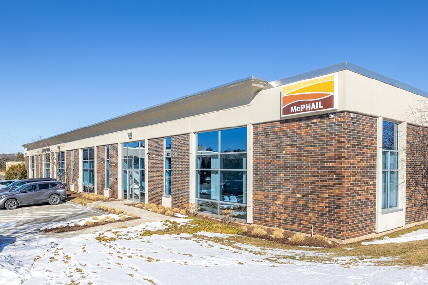 42-44 Third Ave, Burlington, MA for sale - Primary Photo - Image 1 of 1