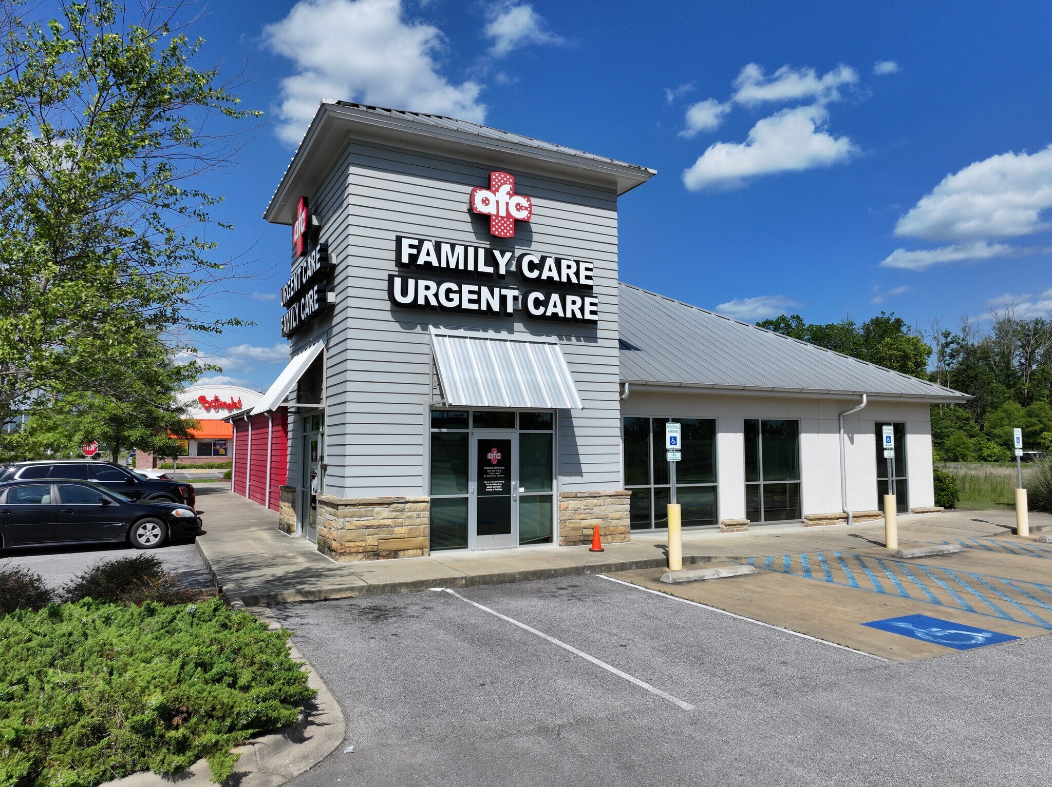 30 Holmes Dr, Oxford, AL for sale Primary Photo- Image 1 of 1