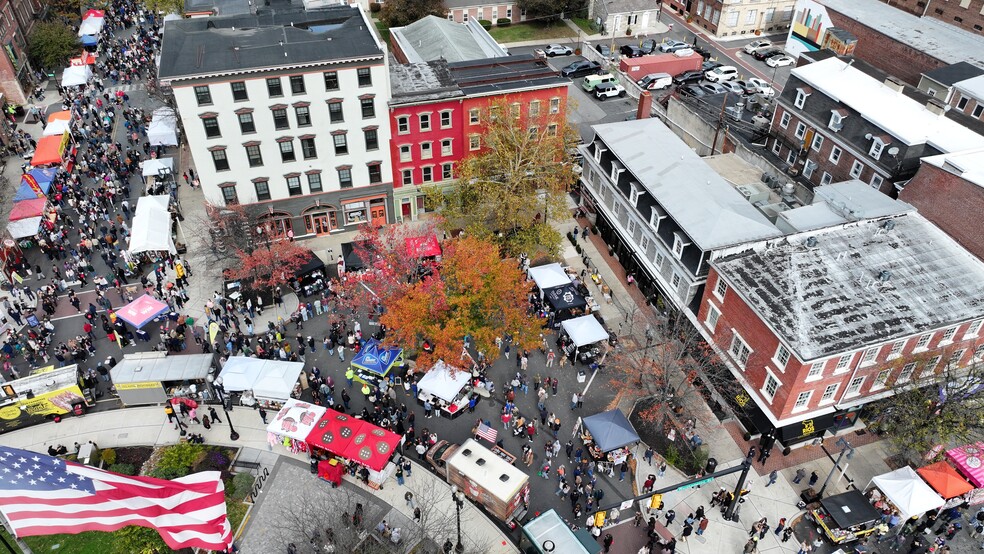 58 Centre Sq, Easton, PA for sale - Building Photo - Image 2 of 35