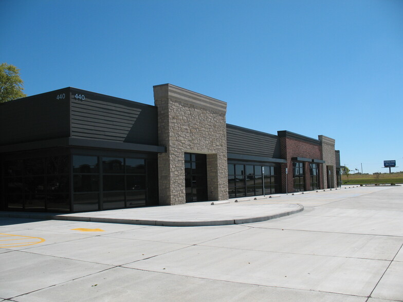 440 S Mount Auburn Rd, Cape Girardeau, MO for lease - Building Photo - Image 1 of 6