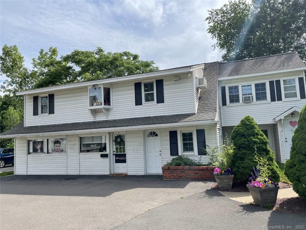 954 Newfield St, Middletown, CT 06457