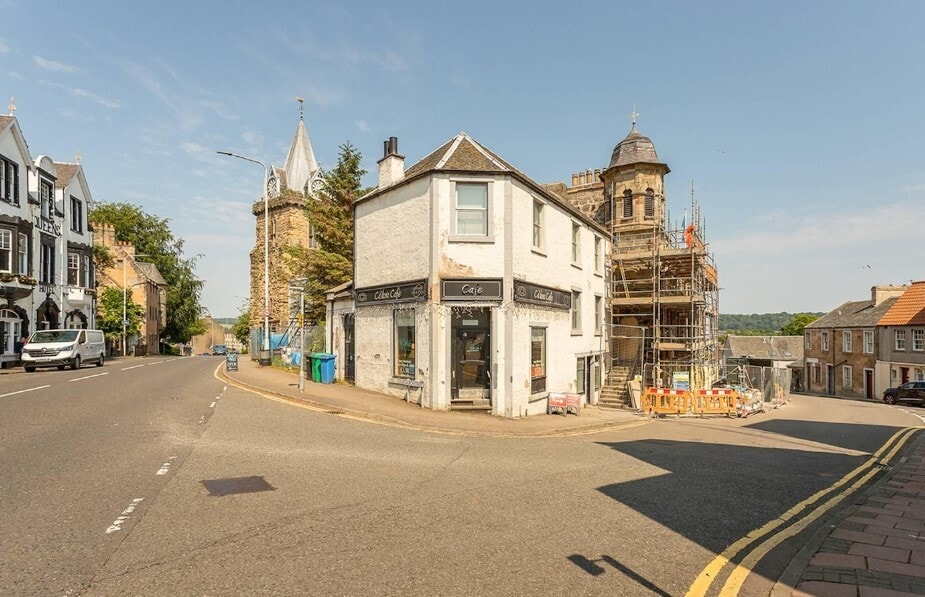 2-4 Townhall St, Inverkeithing for sale Primary Photo- Image 1 of 6