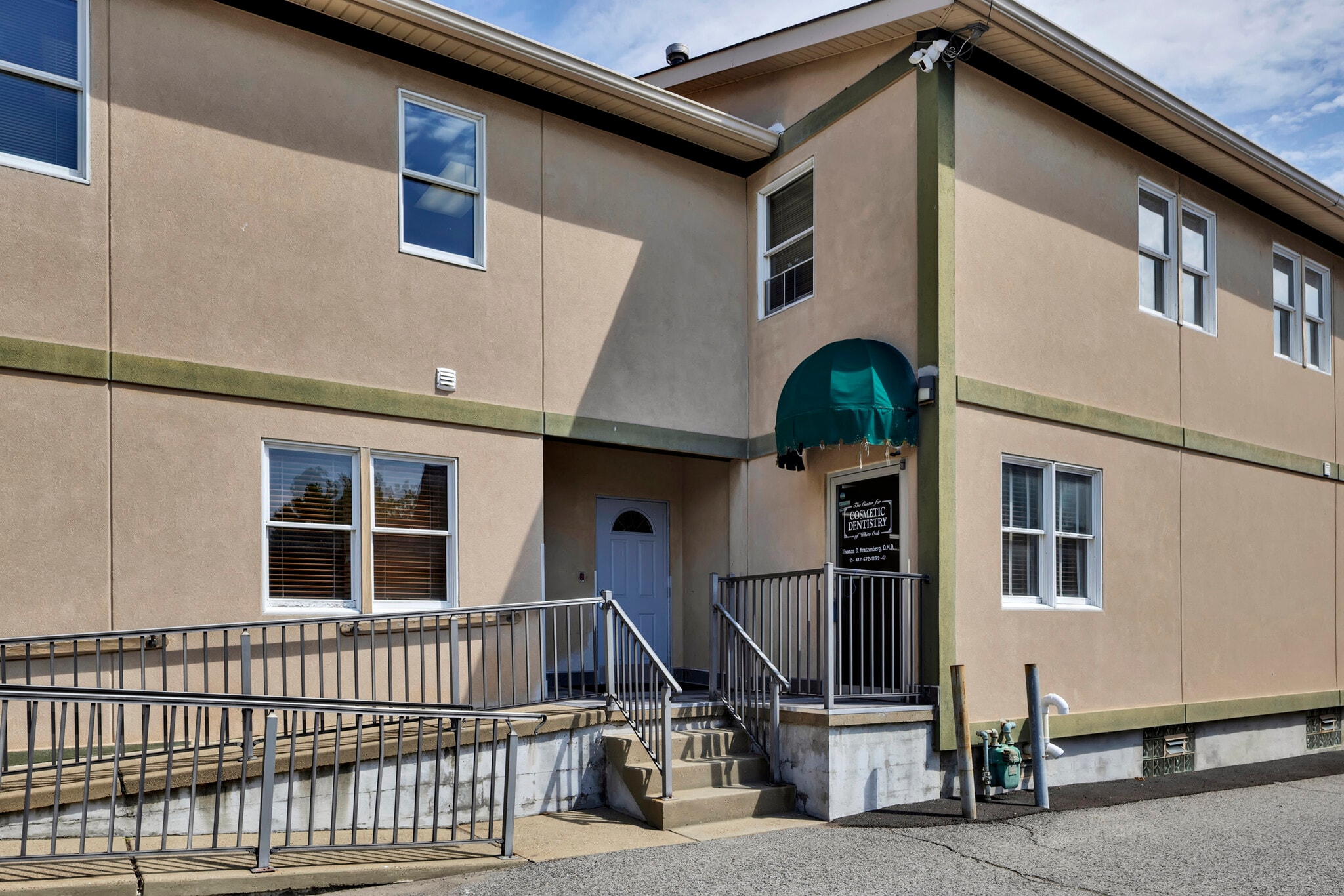 1532 Lincoln Way, White Oak, PA for lease Building Photo- Image 1 of 14