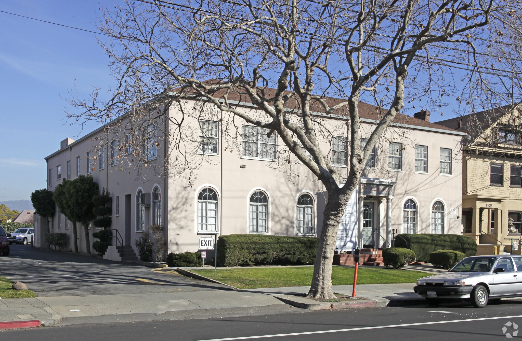 2241 Central Ave, Alameda, CA for sale Primary Photo- Image 1 of 1