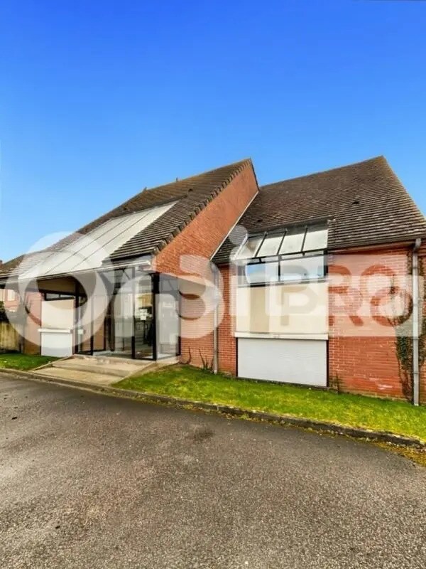 Office in Tincques for sale Building Photo- Image 1 of 13