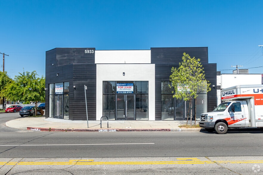 5933 Vineland Ave, North Hollywood, CA for lease - Building Photo - Image 2 of 37
