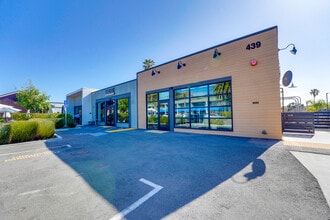 435-439 S Cedros Ave, Solana Beach, CA for lease Building Photo- Image 1 of 4