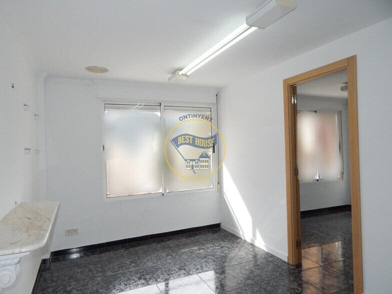 Retail in Bocairent for sale - Building Photo - Image 2 of 14