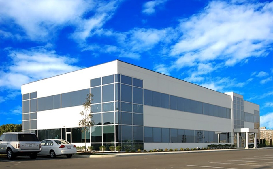 6900 Ridge Rd, Parma, OH for sale - Building Photo - Image 1 of 1