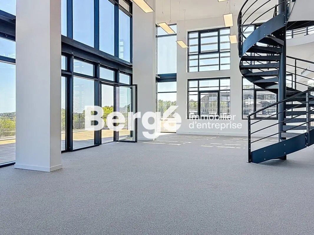 Office in SOPHIA ANTIPOLIS for lease Building Photo- Image 1 of 23