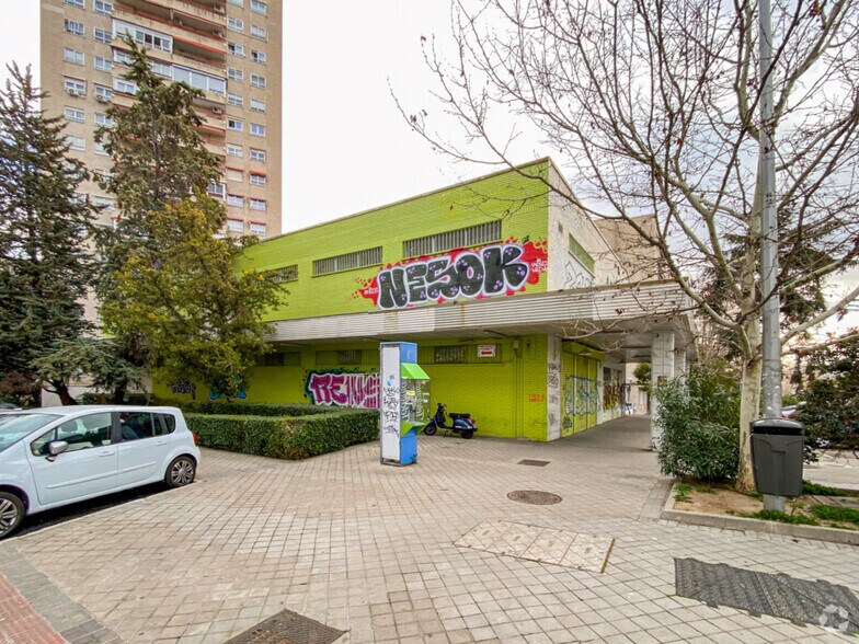in Madrid, Madrid for sale - Primary Photo - Image 1 of 1