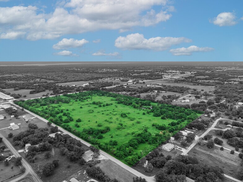 3206 E Quinlan Pky, Quinlan, TX for lease - Building Photo - Image 2 of 31