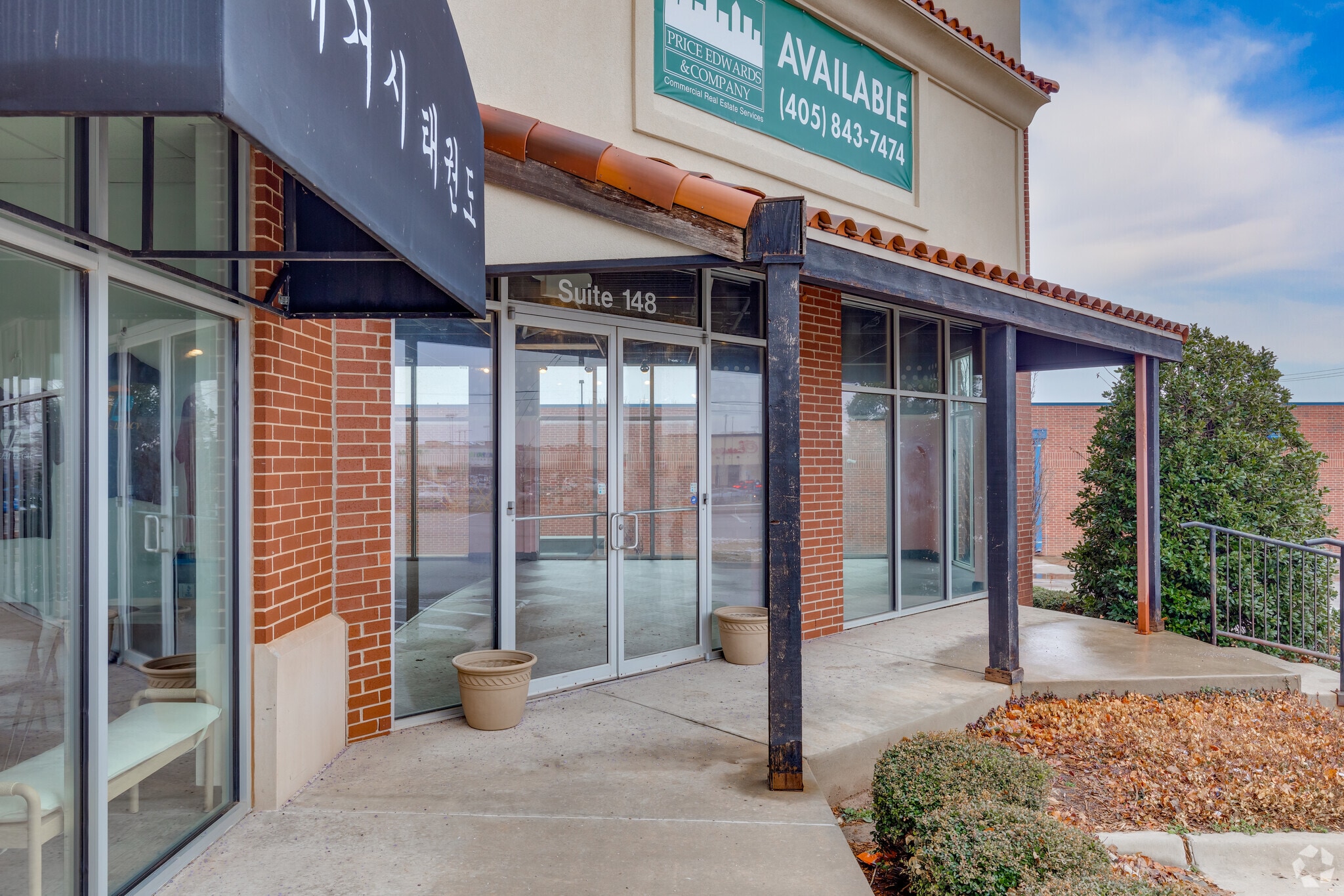 3100-3272 S Broadway, Edmond, OK for lease Interior Photo- Image 1 of 11