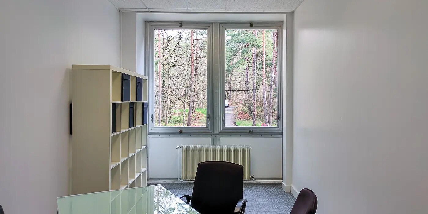 Office in Gif-sur-Yvette for lease Building Photo- Image 1 of 45