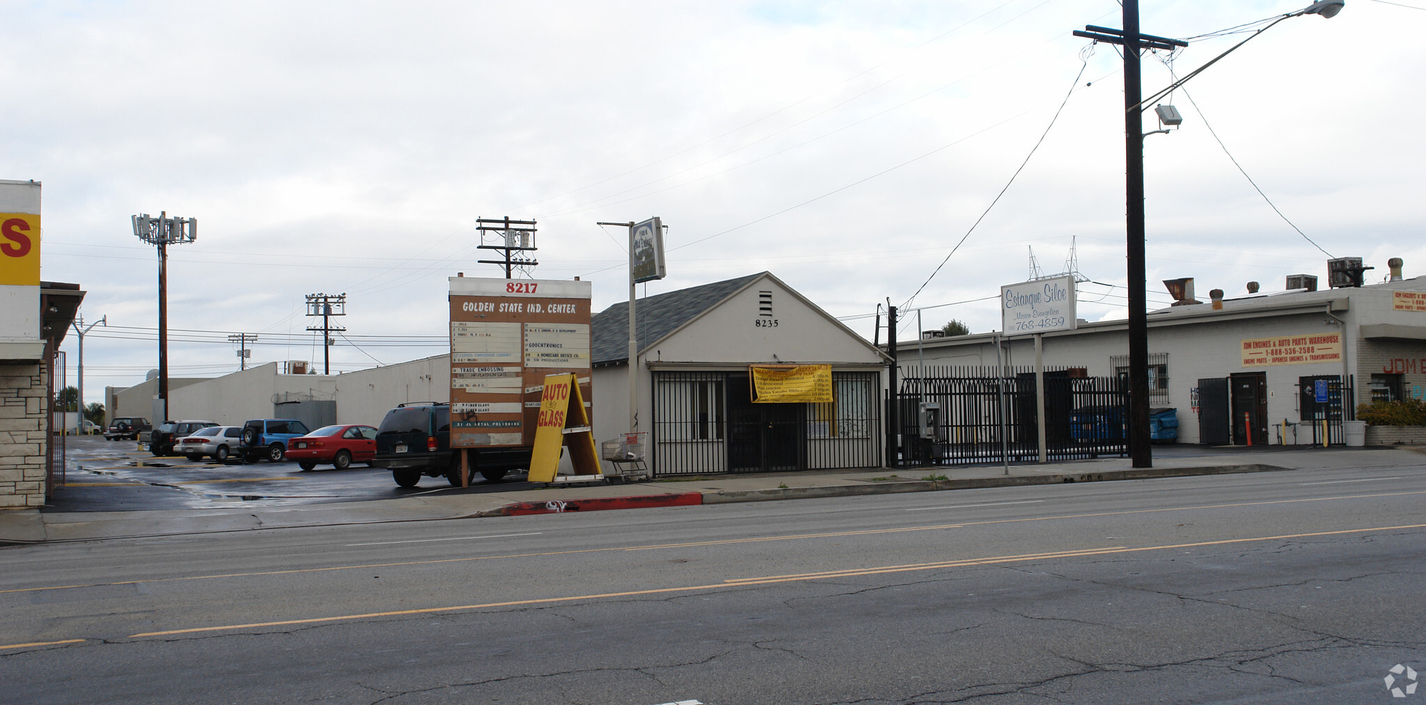 8235-8239 Lankershim Blvd, North Hollywood, CA for lease Primary Photo- Image 1 of 9