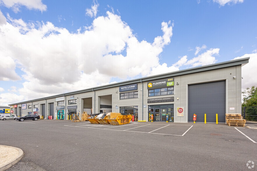 Bishops Rd, Lincoln for lease - Building Photo - Image 2 of 6