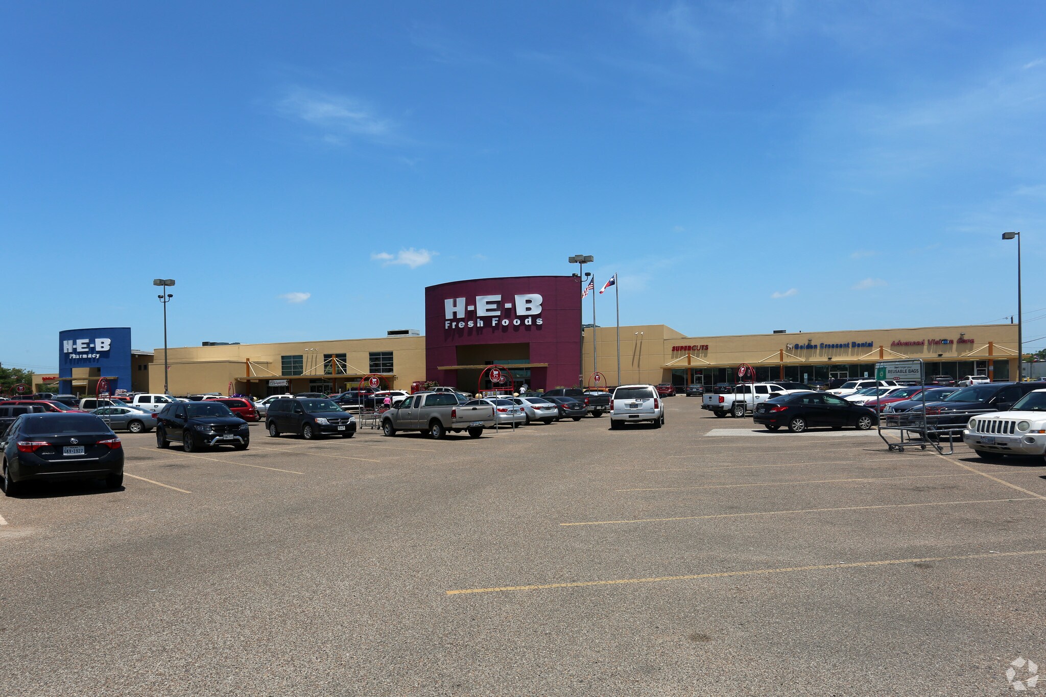 1505 E Rio Grande, Victoria, TX for lease Building Photo- Image 1 of 5
