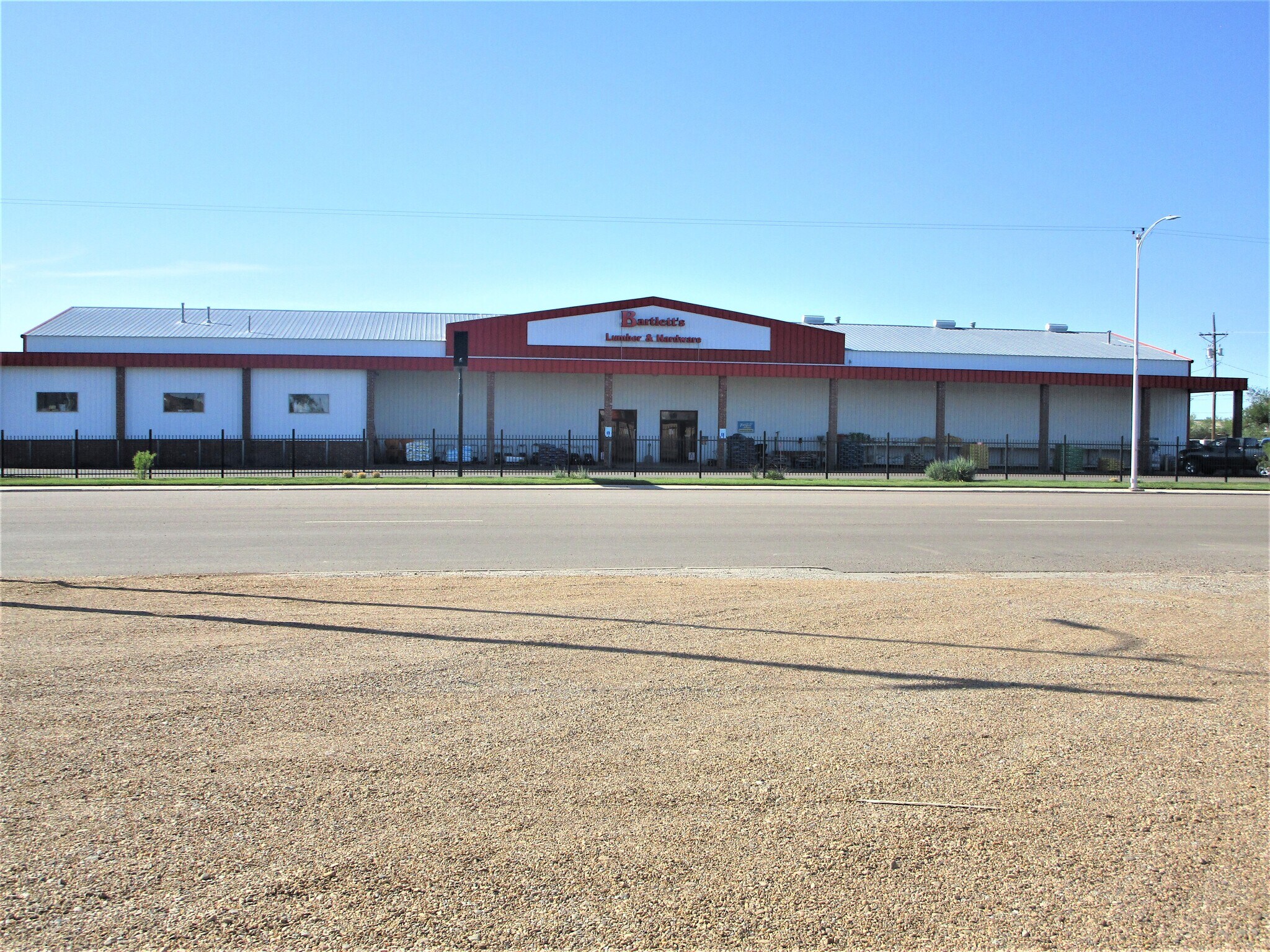500 N Brown St, Pampa, TX 79065 Bartlett Lumber Company
