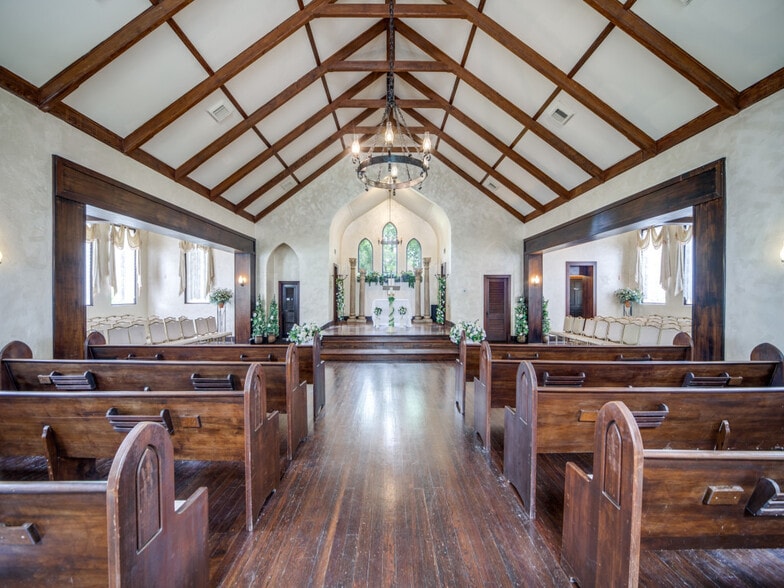 331 Fifth St, Comfort, TX for sale - Interior Photo - Image 2 of 23