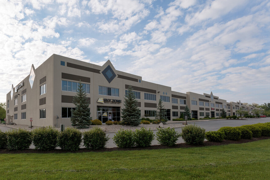 10080 E 121st St, Fishers, IN for sale - Building Photo - Image 1 of 1