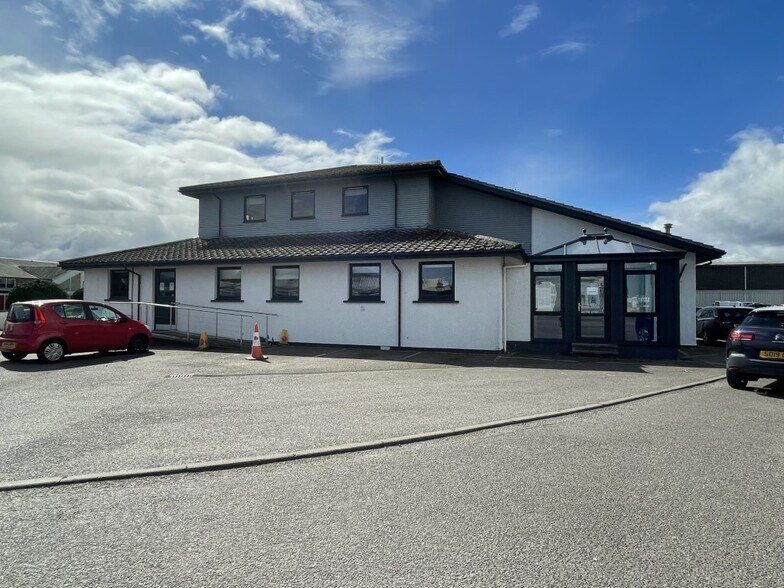 12-14 Seafield Rd, Inverness for lease - Building Photo - Image 2 of 2