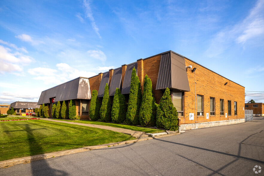 1600-1650 Boul Saint-Régis, Dorval, QC for lease - Building Photo - Image 2 of 5