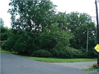1801 Elliott Ave, Bethlehem, PA for sale Primary Photo- Image 1 of 1