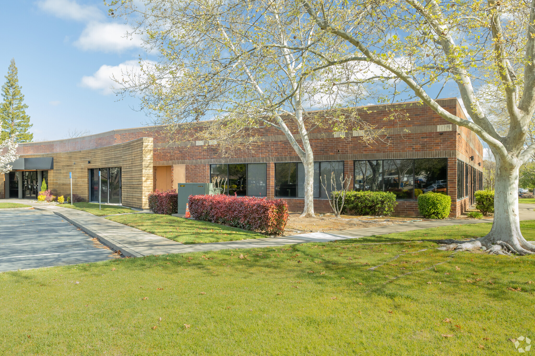 2330 Gold Meadow Way, Gold River, CA for lease Building Photo- Image 1 of 13