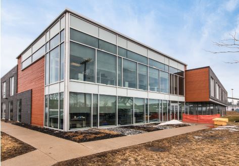 8600 Rue Saint-Patrick, Montréal, QC for sale - Primary Photo - Image 1 of 1