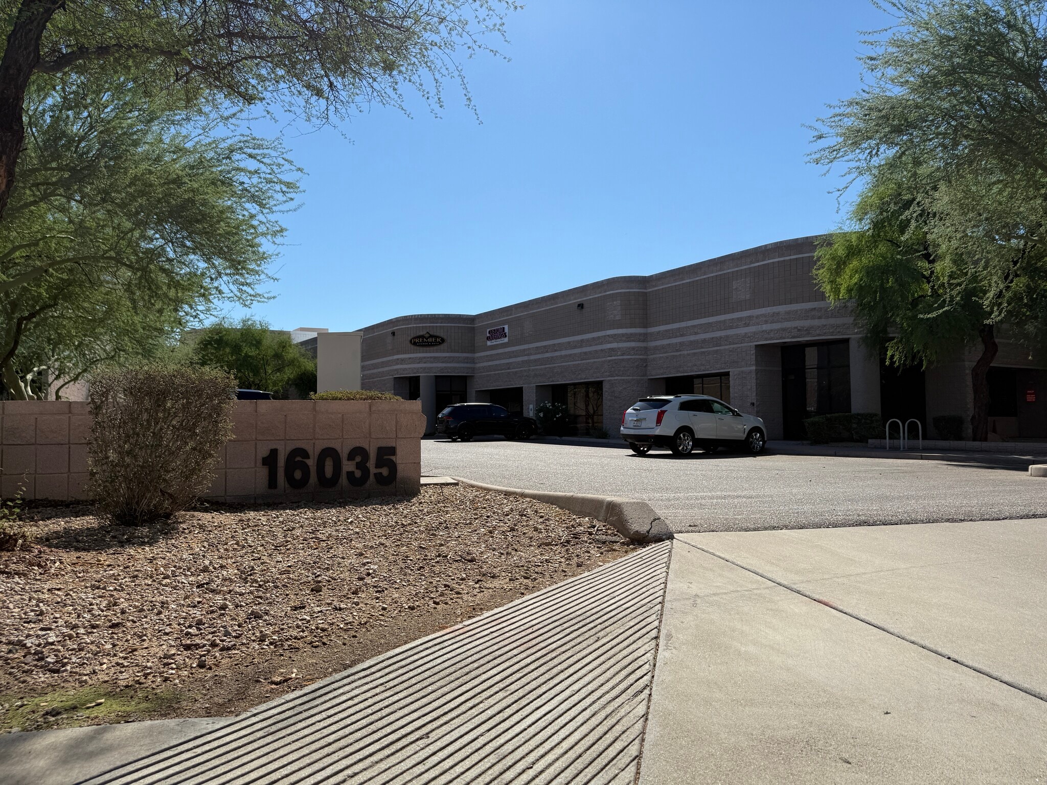 16035 N 80th St, Scottsdale, AZ for lease Interior Photo- Image 1 of 18