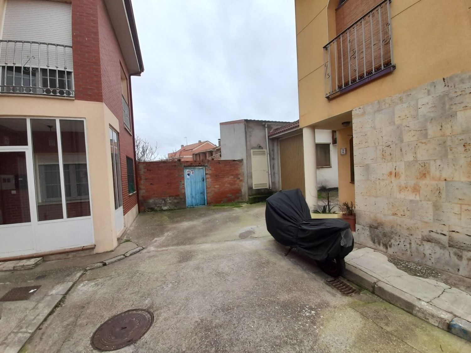 Calle Hondón, 12, Cigales, Valladolid for sale Building Photo- Image 1 of 12